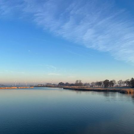 Hausboot Der Frieslaender Im Wangermeer Schillig Exterior foto