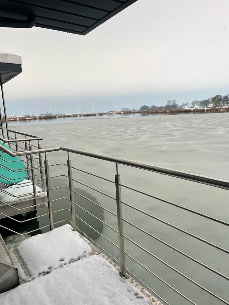 Hausboot Der Frieslaender Im Wangermeer Schillig Exterior foto